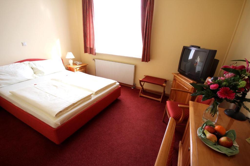 Carinthia Stadthotel Klagenfurt am Woerthersee Room photo