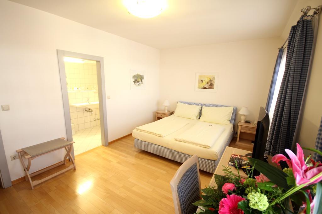Carinthia Stadthotel Klagenfurt am Woerthersee Room photo